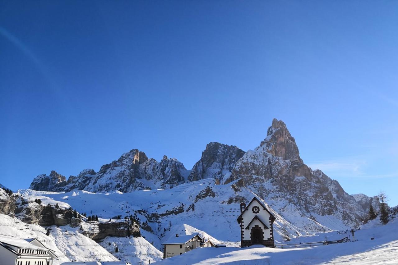 Hotel Alpenrose Passo Rolle Extérieur photo